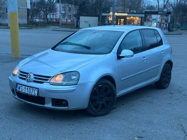 Сірий Фольксваген Гольф, об'ємом двигуна 2 л та пробігом 296 тис. км за 2700 $, фото 1 на Automoto.ua