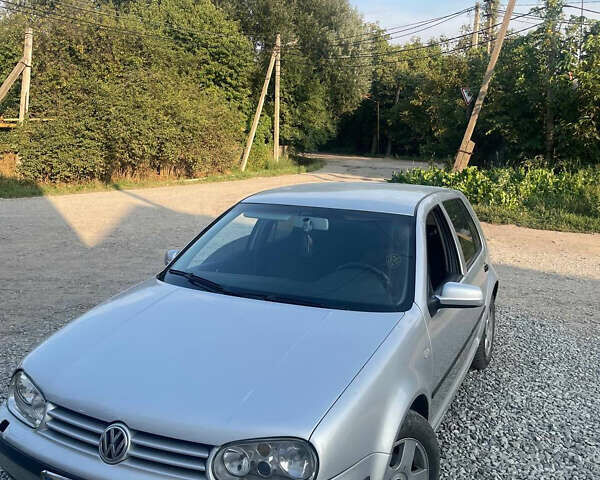 Сірий Фольксваген Гольф, об'ємом двигуна 1.39 л та пробігом 50 тис. км за 2999 $, фото 1 на Automoto.ua