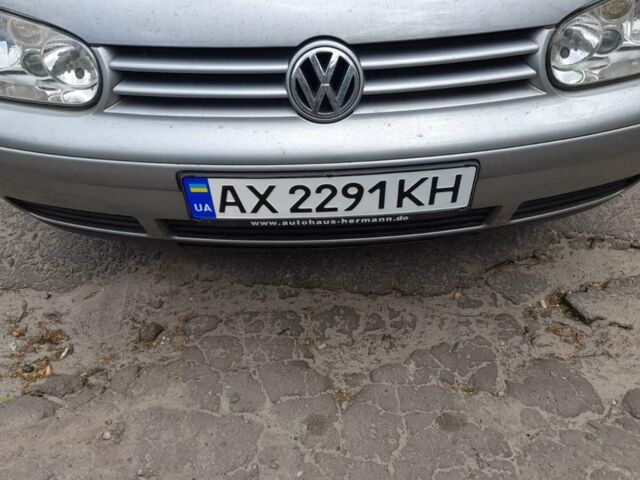 Серый Фольксваген Гольф, объемом двигателя 1.6 л и пробегом 217 тыс. км за 5300 $, фото 1 на Automoto.ua