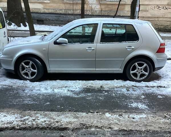 Сірий Фольксваген Гольф, об'ємом двигуна 1.39 л та пробігом 140 тис. км за 3600 $, фото 1 на Automoto.ua