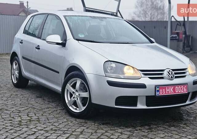Сірий Фольксваген Гольф, об'ємом двигуна 1.4 л та пробігом 208 тис. км за 4650 $, фото 1 на Automoto.ua