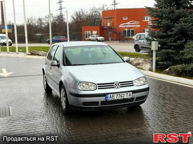 Сірий Фольксваген Гольф, об'ємом двигуна 1.6 л та пробігом 217 тис. км за 4400 $, фото 1 на Automoto.ua