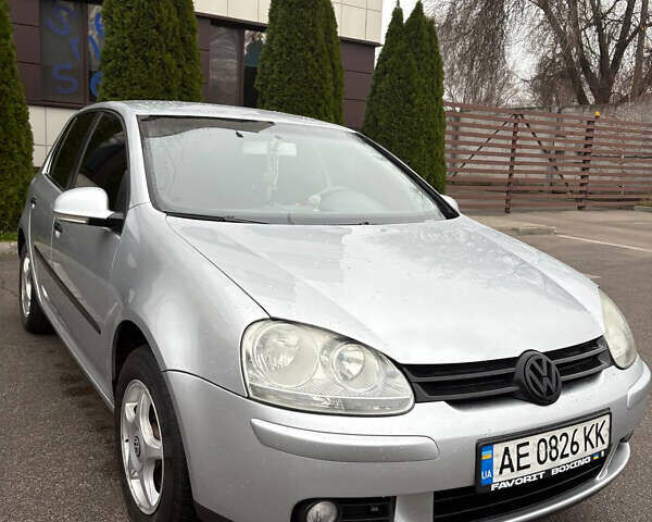 Серый Фольксваген Гольф, объемом двигателя 1.39 л и пробегом 294 тыс. км за 5000 $, фото 1 на Automoto.ua