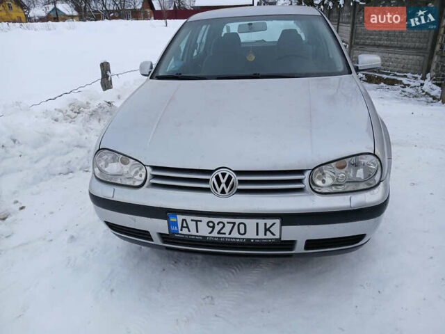 Серый Фольксваген Гольф, объемом двигателя 1.6 л и пробегом 129 тыс. км за 5000 $, фото 1 на Automoto.ua