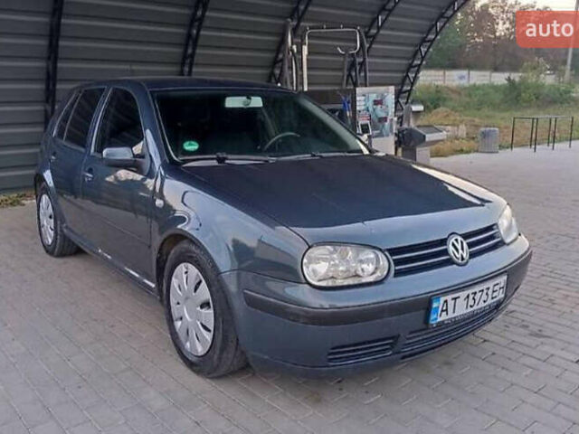 Серый Фольксваген Гольф, объемом двигателя 1.39 л и пробегом 226 тыс. км за 4850 $, фото 1 на Automoto.ua