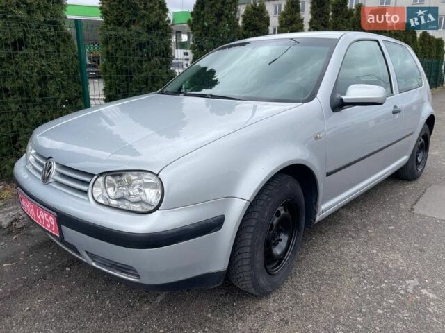 Серый Фольксваген Гольф, объемом двигателя 1.6 л и пробегом 182 тыс. км за 3500 $, фото 1 на Automoto.ua