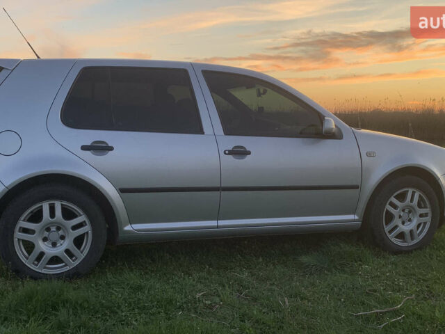 Сірий Фольксваген Гольф, об'ємом двигуна 1.4 л та пробігом 250 тис. км за 5000 $, фото 1 на Automoto.ua