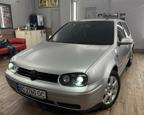 Сірий Фольксваген Гольф, об'ємом двигуна 1.6 л та пробігом 212 тис. км за 4900 $, фото 1 на Automoto.ua