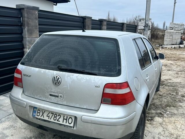 Серый Фольксваген Гольф, объемом двигателя 1.6 л и пробегом 200 тыс. км за 1800 $, фото 1 на Automoto.ua