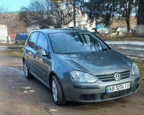 Серый Фольксваген Гольф, объемом двигателя 1.6 л и пробегом 215 тыс. км за 4650 $, фото 1 на Automoto.ua