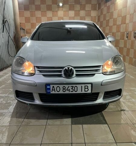 Серый Фольксваген Гольф, объемом двигателя 1.6 л и пробегом 342 тыс. км за 4100 $, фото 1 на Automoto.ua