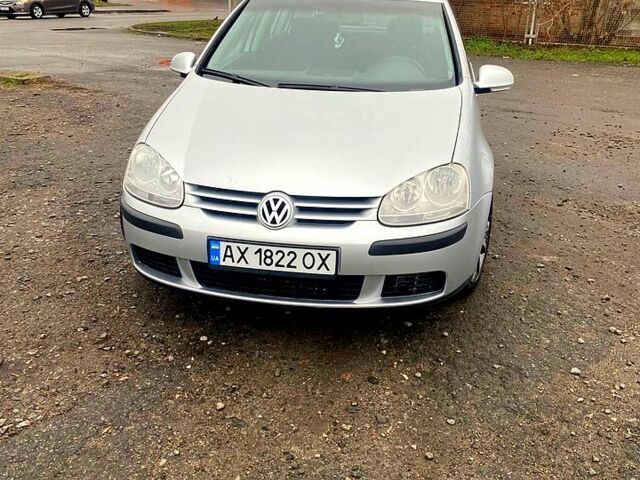 Серый Фольксваген Гольф, объемом двигателя 1.6 л и пробегом 248 тыс. км за 5200 $, фото 1 на Automoto.ua