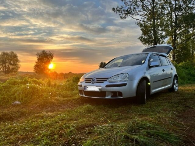 Серый Фольксваген Гольф, объемом двигателя 1.4 л и пробегом 240 тыс. км за 5000 $, фото 1 на Automoto.ua