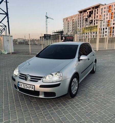 Серый Фольксваген Гольф, объемом двигателя 1.4 л и пробегом 229 тыс. км за 5450 $, фото 1 на Automoto.ua