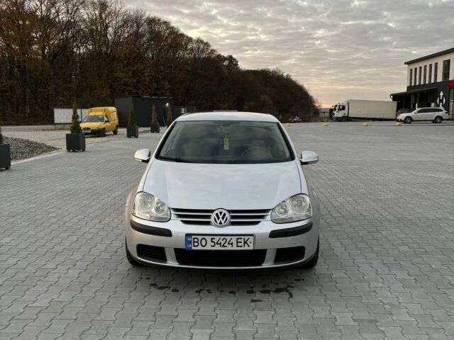 Сірий Фольксваген Гольф, об'ємом двигуна 1.6 л та пробігом 222 тис. км за 4400 $, фото 1 на Automoto.ua