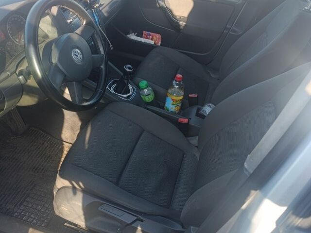 Сірий Фольксваген Гольф, об'ємом двигуна 1.4 л та пробігом 25 тис. км за 4000 $, фото 1 на Automoto.ua