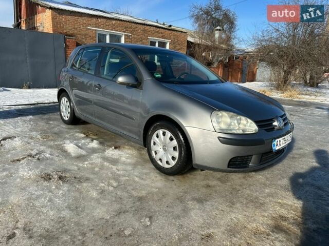 Серый Фольксваген Гольф, объемом двигателя 1.39 л и пробегом 174 тыс. км за 5200 $, фото 1 на Automoto.ua