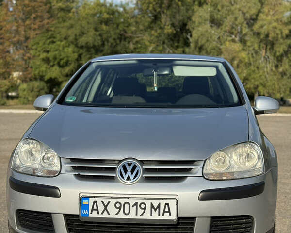 Серый Фольксваген Гольф, объемом двигателя 1.4 л и пробегом 218 тыс. км за 5200 $, фото 1 на Automoto.ua