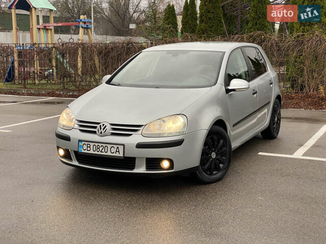 Серый Фольксваген Гольф, объемом двигателя 1.6 л и пробегом 250 тыс. км за 5800 $, фото 1 на Automoto.ua