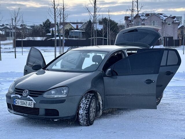 Сірий Фольксваген Гольф, об'ємом двигуна 1.6 л та пробігом 223 тис. км за 5900 $, фото 1 на Automoto.ua