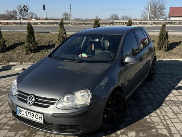 Серый Фольксваген Гольф, объемом двигателя 1.4 л и пробегом 322 тыс. км за 3600 $, фото 1 на Automoto.ua