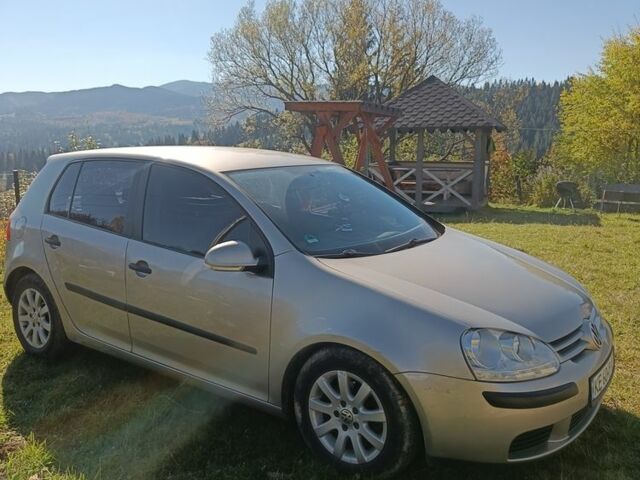 Сірий Фольксваген Гольф, об'ємом двигуна 1.6 л та пробігом 220 тис. км за 5200 $, фото 1 на Automoto.ua