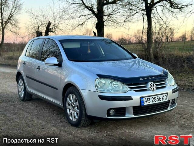 Серый Фольксваген Гольф, объемом двигателя 1.6 л и пробегом 257 тыс. км за 5500 $, фото 1 на Automoto.ua