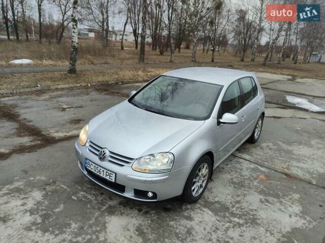 Сірий Фольксваген Гольф, об'ємом двигуна 1.6 л та пробігом 221 тис. км за 5550 $, фото 1 на Automoto.ua