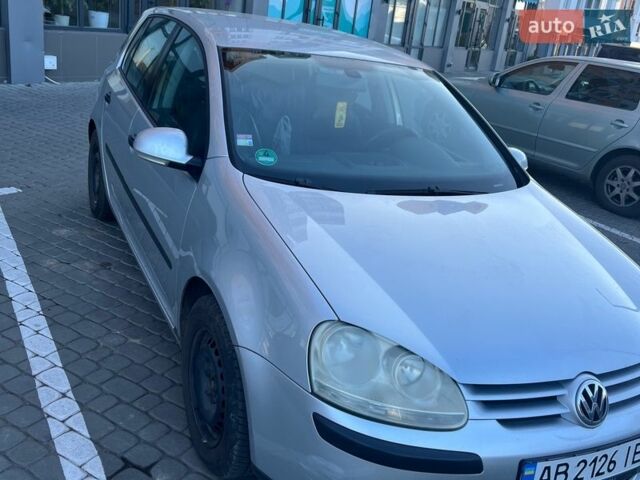 Серый Фольксваген Гольф, объемом двигателя 1.4 л и пробегом 230 тыс. км за 4500 $, фото 1 на Automoto.ua