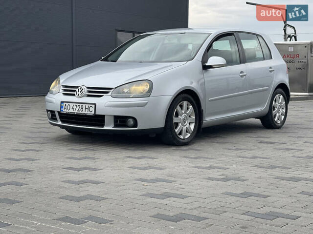 Серый Фольксваген Гольф, объемом двигателя 1.97 л и пробегом 237 тыс. км за 5700 $, фото 1 на Automoto.ua