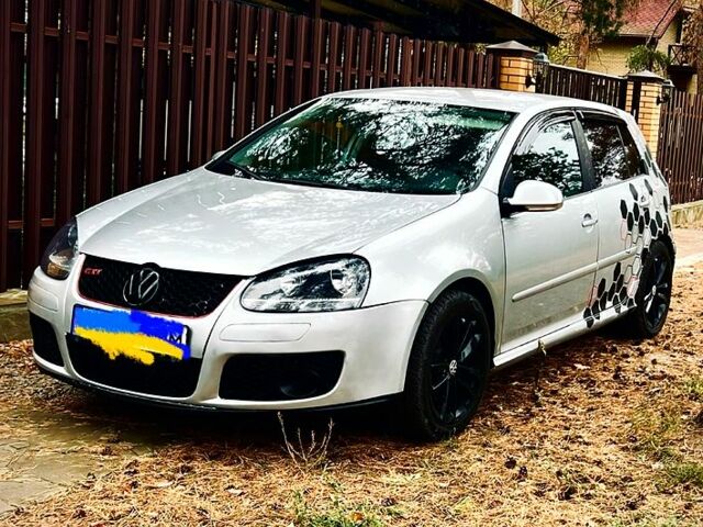 Серый Фольксваген Гольф, объемом двигателя 1.9 л и пробегом 375 тыс. км за 5200 $, фото 1 на Automoto.ua