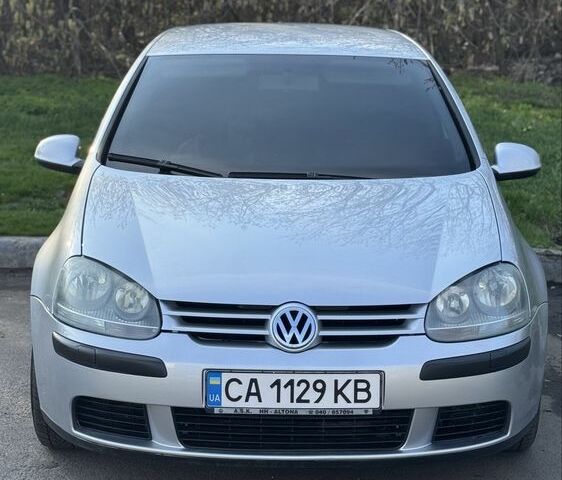 Сірий Фольксваген Гольф, об'ємом двигуна 1.6 л та пробігом 192 тис. км за 6500 $, фото 1 на Automoto.ua