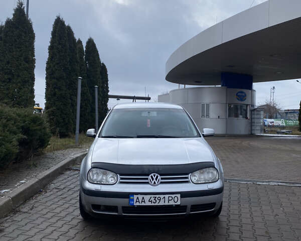 Серый Фольксваген Гольф, объемом двигателя 1.4 л и пробегом 210 тыс. км за 4100 $, фото 1 на Automoto.ua