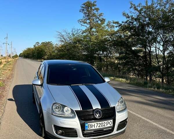 Сірий Фольксваген Гольф, об'ємом двигуна 1.97 л та пробігом 314 тис. км за 6500 $, фото 1 на Automoto.ua