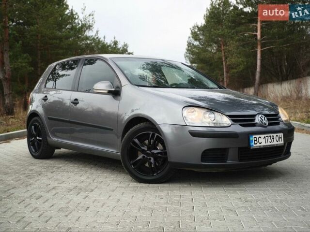 Сірий Фольксваген Гольф, об'ємом двигуна 1.4 л та пробігом 319 тис. км за 4500 $, фото 1 на Automoto.ua