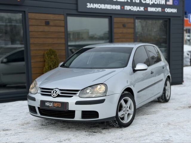 Серый Фольксваген Гольф, объемом двигателя 1.4 л и пробегом 228 тыс. км за 4999 $, фото 1 на Automoto.ua