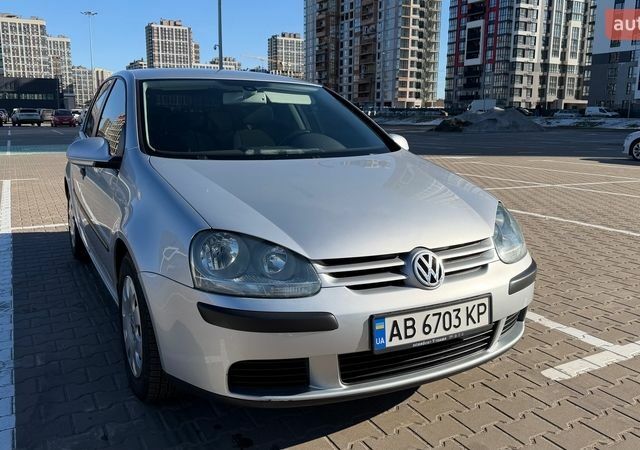 Серый Фольксваген Гольф, объемом двигателя 1.6 л и пробегом 215 тыс. км за 6200 $, фото 1 на Automoto.ua