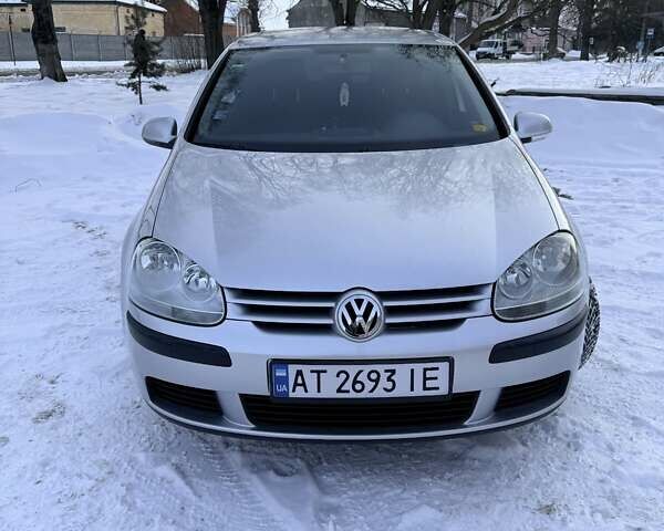 Сірий Фольксваген Гольф, об'ємом двигуна 1.6 л та пробігом 187 тис. км за 6350 $, фото 1 на Automoto.ua