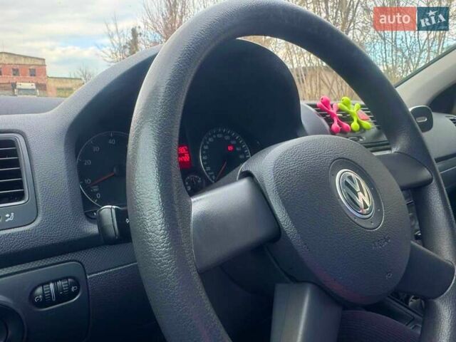 Серый Фольксваген Гольф, объемом двигателя 1.4 л и пробегом 196 тыс. км за 5200 $, фото 1 на Automoto.ua
