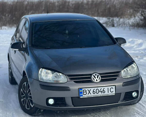 Серый Фольксваген Гольф, объемом двигателя 1.39 л и пробегом 201 тыс. км за 4450 $, фото 1 на Automoto.ua