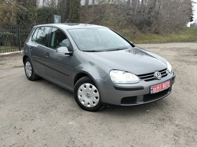 Серый Фольксваген Гольф, объемом двигателя 1.4 л и пробегом 188 тыс. км за 5000 $, фото 1 на Automoto.ua