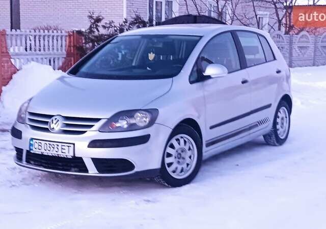 Сірий Фольксваген Гольф, об'ємом двигуна 1.6 л та пробігом 300 тис. км за 4300 $, фото 1 на Automoto.ua