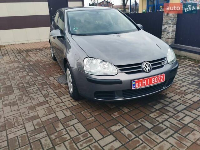 Серый Фольксваген Гольф, объемом двигателя 1.4 л и пробегом 188 тыс. км за 5900 $, фото 1 на Automoto.ua