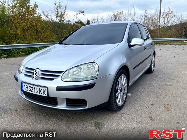 Серый Фольксваген Гольф, объемом двигателя 1.6 л и пробегом 266 тыс. км за 5750 $, фото 1 на Automoto.ua