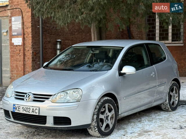 Серый Фольксваген Гольф, объемом двигателя 1.4 л и пробегом 312 тыс. км за 3700 $, фото 1 на Automoto.ua