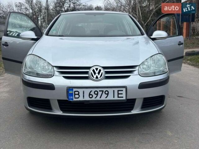 Серый Фольксваген Гольф, объемом двигателя 1.6 л и пробегом 197 тыс. км за 5900 $, фото 1 на Automoto.ua