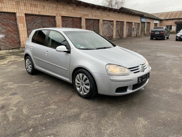 Сірий Фольксваген Гольф, об'ємом двигуна 1.9 л та пробігом 400 тис. км за 2650 $, фото 1 на Automoto.ua