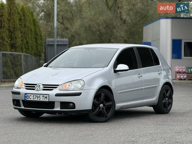 Серый Фольксваген Гольф, объемом двигателя 1.98 л и пробегом 251 тыс. км за 5400 $, фото 1 на Automoto.ua