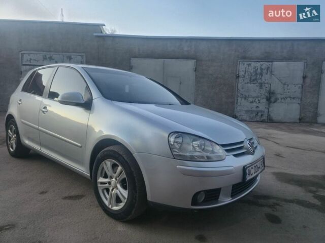Сірий Фольксваген Гольф, об'ємом двигуна 1.9 л та пробігом 250 тис. км за 4400 $, фото 1 на Automoto.ua