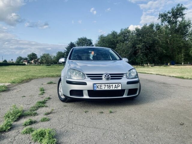 Серый Фольксваген Гольф, объемом двигателя 1.4 л и пробегом 210 тыс. км за 5500 $, фото 1 на Automoto.ua